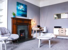 Hotel Photo: Anchored - Spacious Apartment in Glasgow's Southside