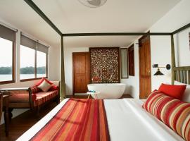 Foto do Hotel: Charter by DAE - Luxury River Cruise