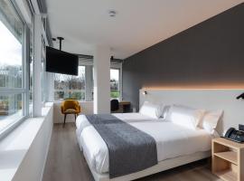 Hotel Distrito Oeste, hotel in San Sebastián