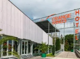 橙色翅膀克雷姆斯酒店