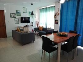 Gambaran Hotel: Parque Verde 3 Brs AC, 2 Baths, Near US Embassy