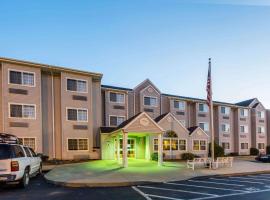 Hotel Foto: Microtel Inn & Suites by Wyndham Hillsborough