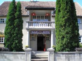 莱博酒店,位于库雷萨雷的酒店