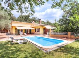 Zdjęcie hotelu: Solius Villa Sleeps 8 Pool