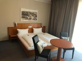 Hotel Photo: Neumaiers Hirsch -Gasthof und Landhotel