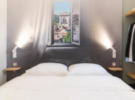 A picture of the hotel: B&B HOTEL Avignon 2