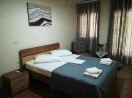A picture of the hotel: Sofy Room 4