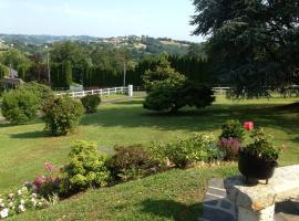 Gambaran Hotel: Magnifique villa en Corrèze