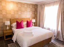 3 Lux Suites, hotel di Middelburg