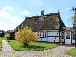 Hotel Photo: Cozy Apartment in Hohenkirchen with Terrace