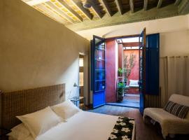 Gambaran Hotel: A room in a private home