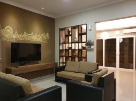 Hotel Photo: Danka@Taman Golf Residence 4 BR