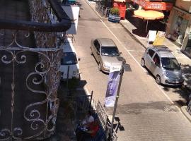 Hostal, home sweet home, Hotel in Salto