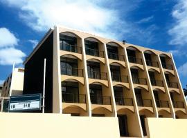 14 on Marine, hotel in East London