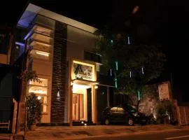 Omah Qu Guesthouse Malioboro