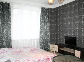 Hotel Photo: Apartment in center on Kirova 59