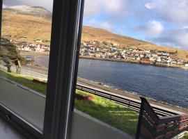 The Atlantic view guest house, Sandavagur, Faroe Islands, hotel v destinaci Sandavágur