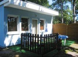 Bungalow Iris, hotell sihtkohas Zinnowitz