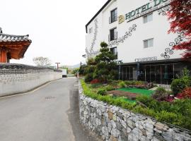 A picture of the hotel: Suwon Dono1796 Hotel