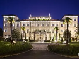 Savoia Hotel Regency