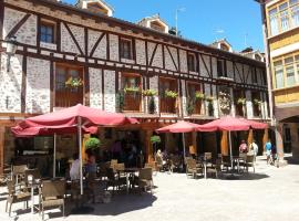 アパルトメントス ラ デマンダ、エスカライのホテル