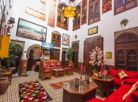 होटल की एक तस्वीर: Riad Dar Mansoura