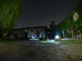 A picture of the hotel: LA FERME DU NIZON