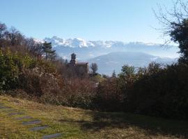 Hotel foto: Rez de jardin - Calme et nature aux portes de Grenoble