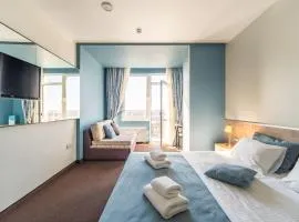 Mini-hotel People