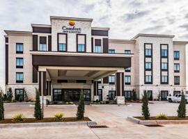 होटल की एक तस्वीर: Comfort Inn & Suites Oklahoma City South I-35