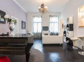 Hotel fotoğraf: Stylish and elegant apartments at Karlin