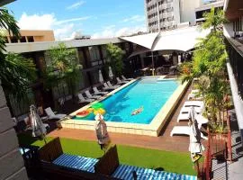 The Cavenagh, hotel a Darwin