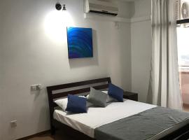 Ξενοδοχείο φωτογραφία: Luxury apartment at the heart of Colombo 04 city center