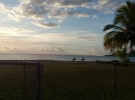 Hotel foto: 3 bedroom/2 bath house on the beach (western Puerto Rico)