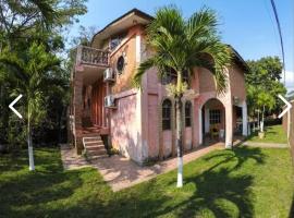 A picture of the hotel: Paraíso Tropical