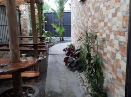 Hotel y Cabinas del Trópico