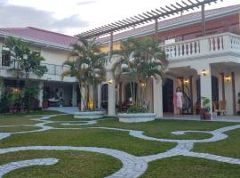 A picture of the hotel: Casa Familya