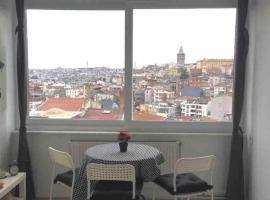 Hotel Foto: Bodrum: spectacular view - and owl.