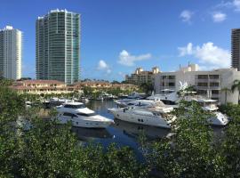 酒店照片: Bay view Condo in Aventura Yacht Club