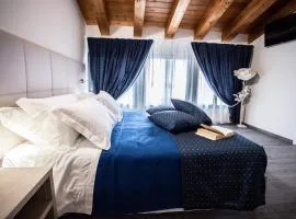 HOME HOTEL