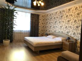 A picture of the hotel: Comfortable Apartment on Stepana Demyanchuka Street