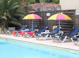 Hôtel Le Dauphin, Hotel in Arcachon