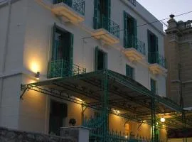 Orfeas Hotel, hótel í Mytilene