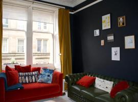 Hotel Photo: Vintage-Style Apartment In Lovely Leith