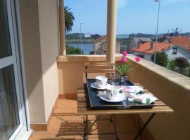 El Chalet Rosso, hotel v destinaci Guarnizo