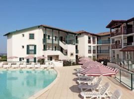 A picture of the hotel: RESIDENCE LES TERRASSES D'ARCANGUES