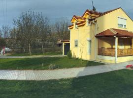 Hotel Photo: Family House Near Motorway 6 Guests 3 Bedrooms