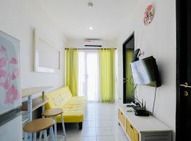 รูปภาพของโรงแรม: Homey 2BR Apartment at Paragon Village By Travelio