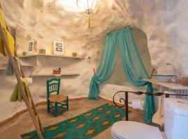 Casa Cueva Muntasal, hotel v destinaci Monachil