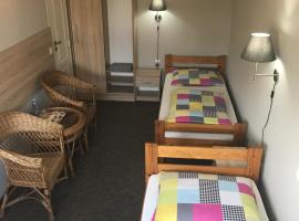 Restauracja Zajazd Trefl, hotel in Czarlin